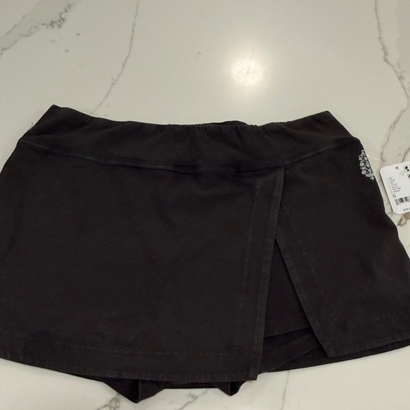 FP Movement by Free People Dresses & Skirts - NWT FP Movement by Free People Hot Shot Mini Skort black M